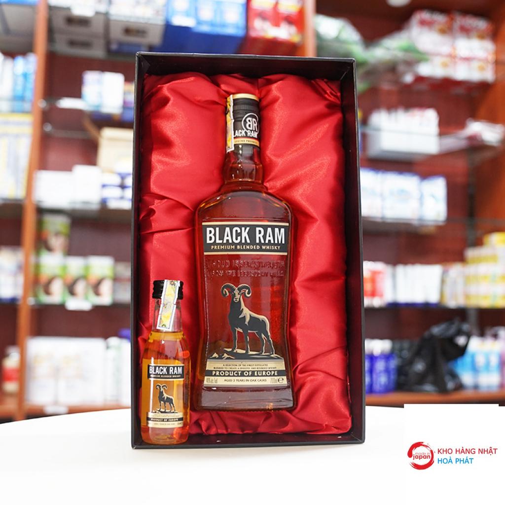 Rượu Whisky Black Ram Premium Blended 700ml (Bulgaria)